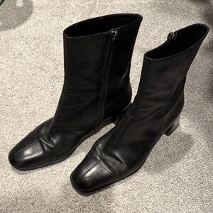 DKNY Vintage Black Leather Boots
